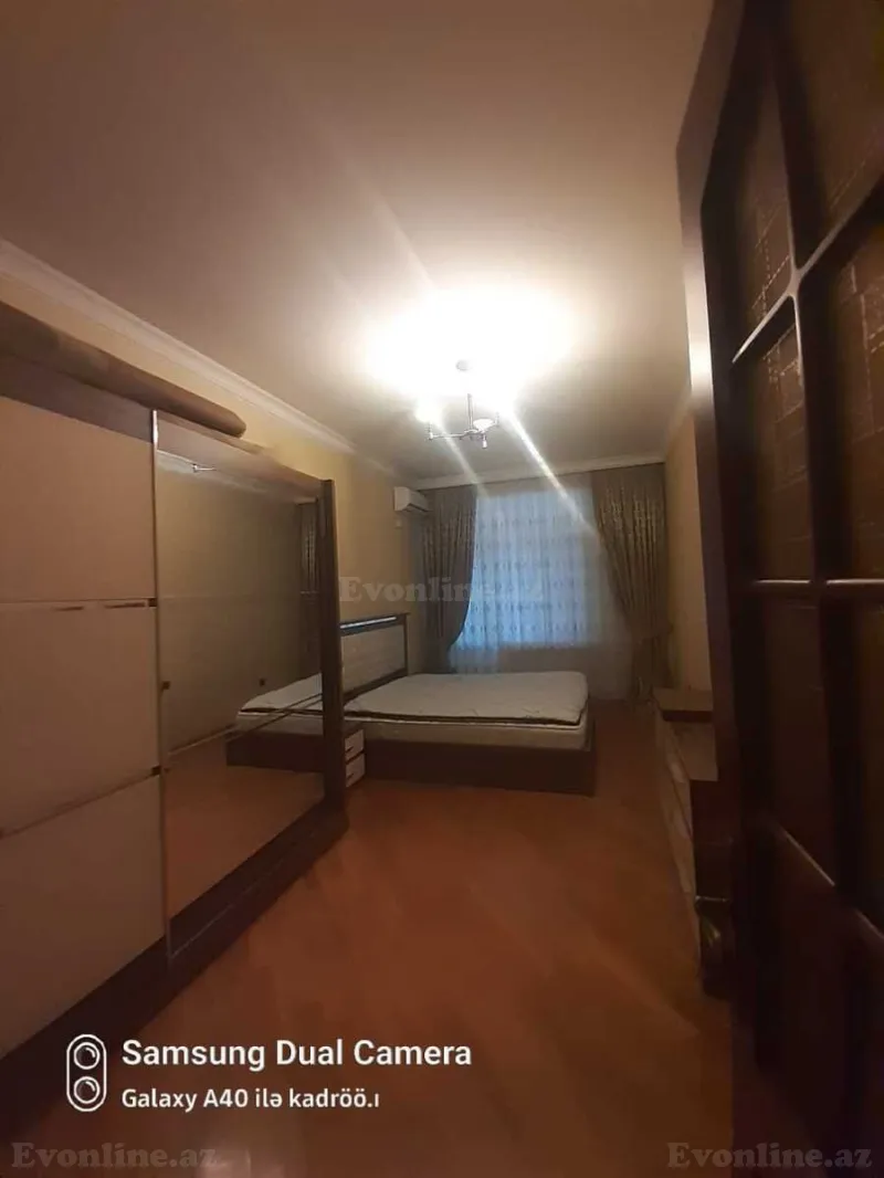 Satılır 3 otaqlı Mənzil Yeni tikili 135 m² Nizami m. - şəkil 3