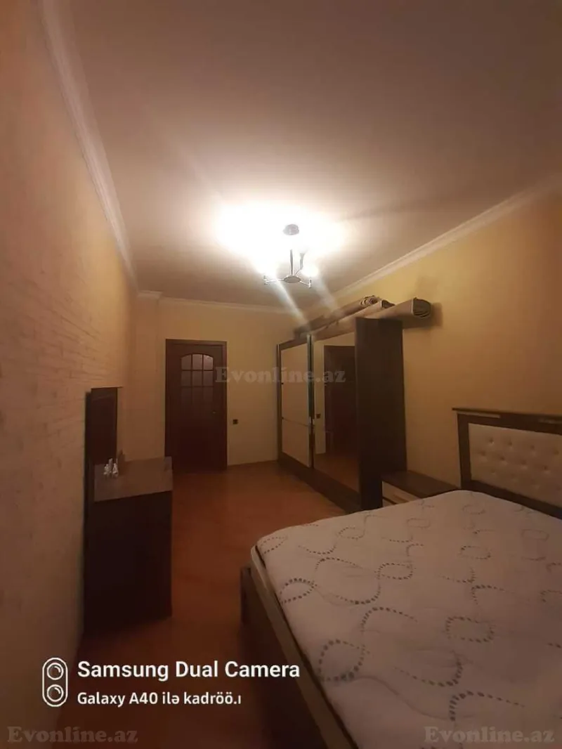 Satılır 3 otaqlı Mənzil Yeni tikili 135 m² Nizami m. - şəkil 4