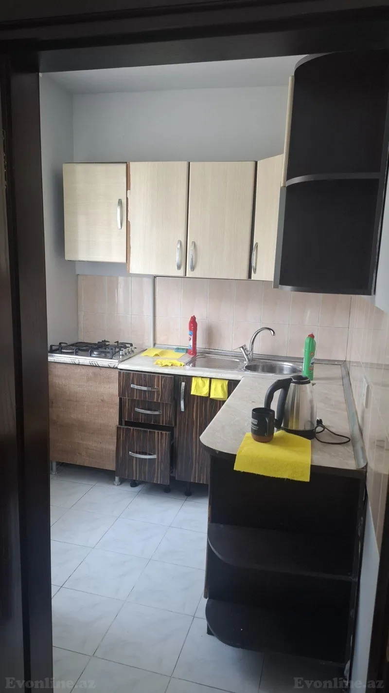Kirayə verilir 2 otaqlı Mənzil Köhnə tikili 46 m² 5-ci mikrorayon - şəkil 7