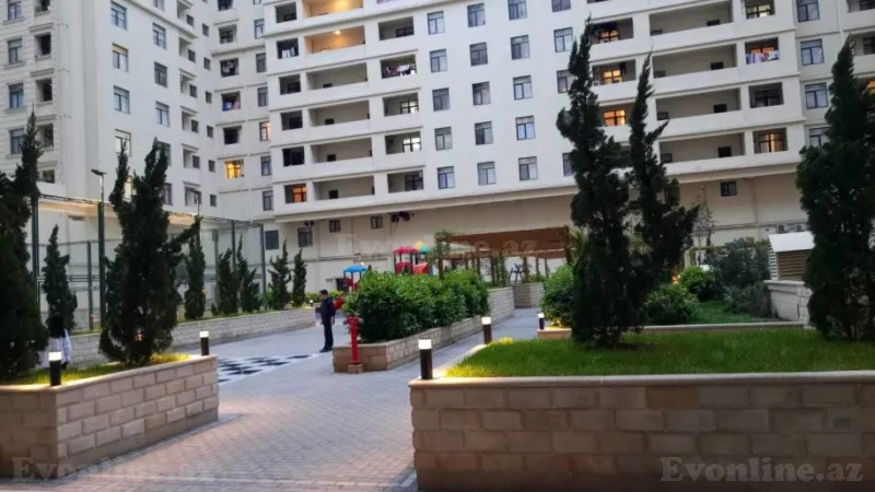Satılır 2 otaqlı Mənzil Yeni tikili 83 m² Nərimanov r. - şəkil 2