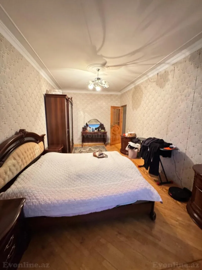 Satılır 3 otaqlı Mənzil Köhnə tikili 85 m² 8-ci mikrorayon - şəkil 5