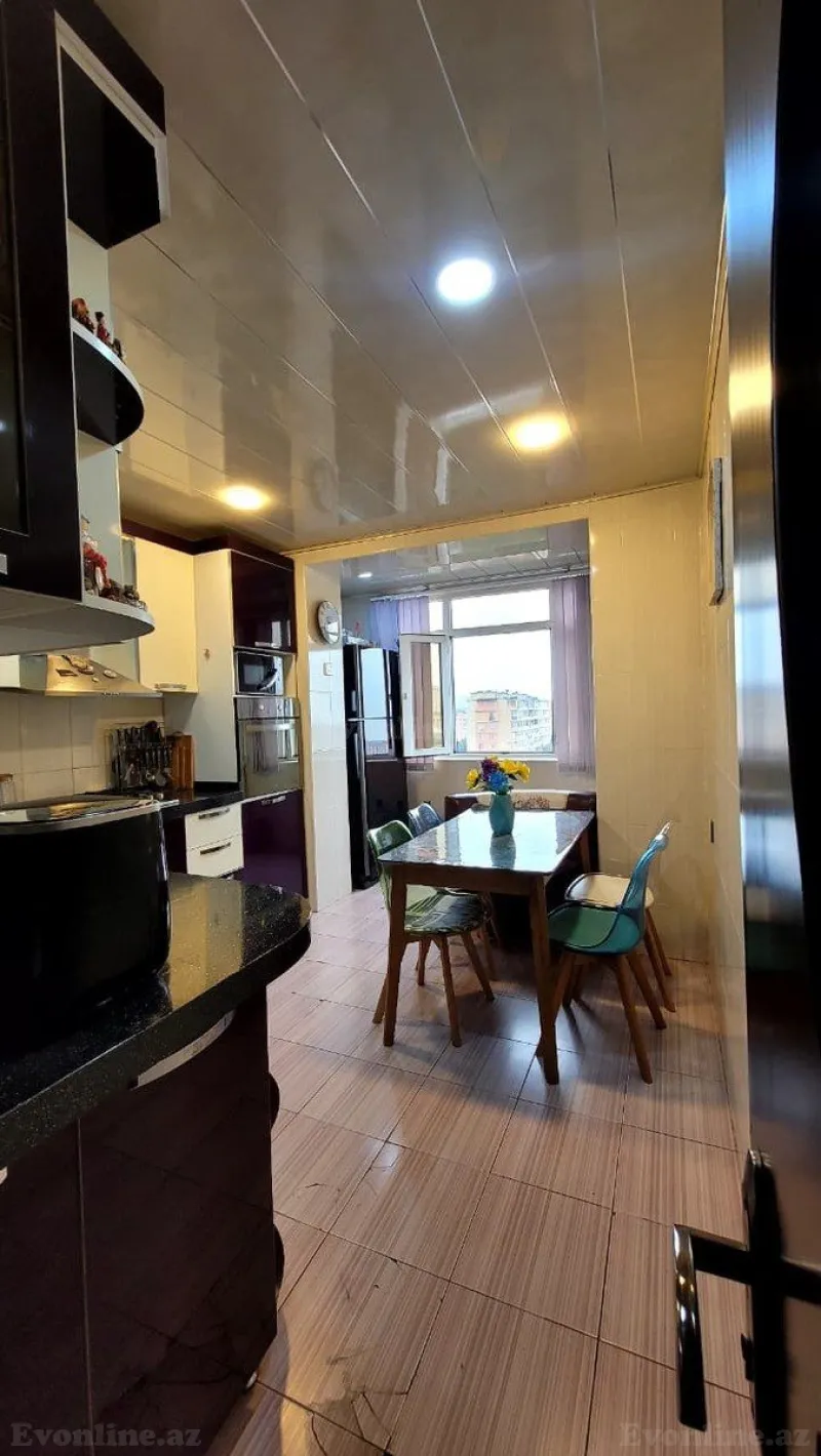 Satılır 3 otaqlı Mənzil Köhnə tikili 80 m² Həzi Aslanov m. - şəkil 4