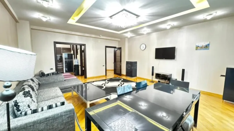 Kirayə verilir 3 otaqlı Mənzil Yeni tikili 135 m² 28 May m. - şəkil 4
