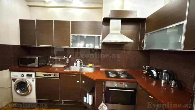 Kirayə verilir 3 otaqlı Mənzil Yeni tikili 135 m² 28 May m. - şəkil 19