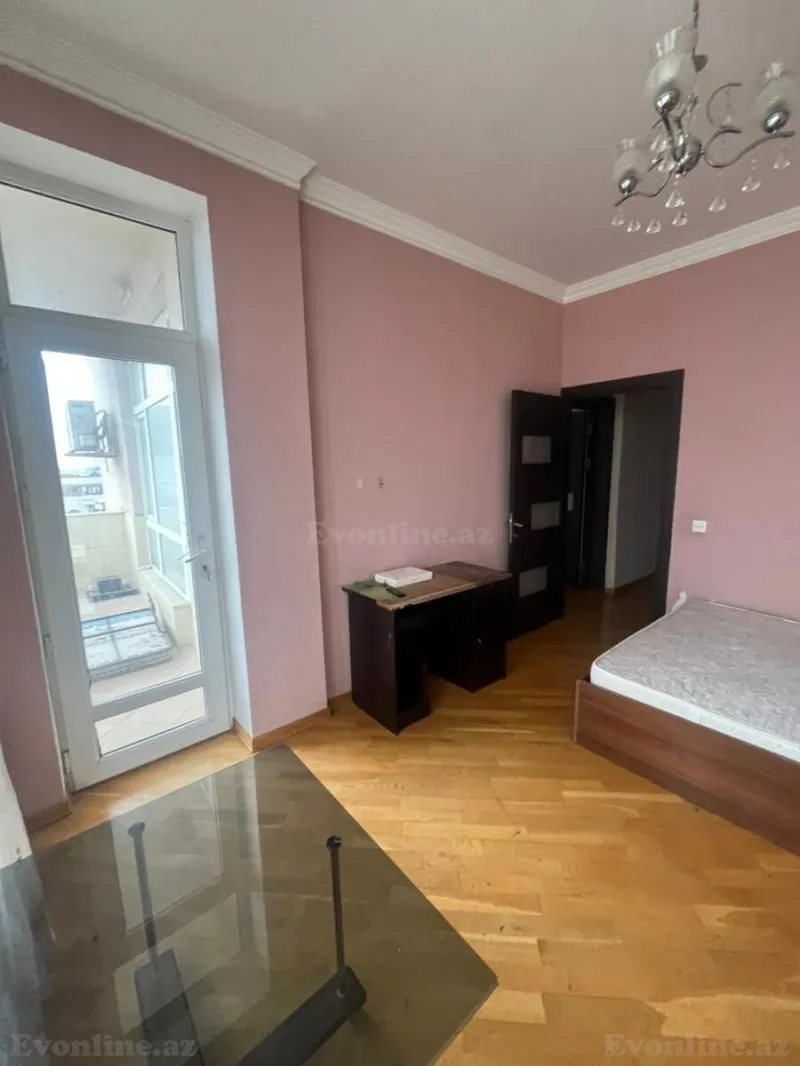 Kirayə verilir 3 otaqlı Mənzil Yeni tikili 130 m² 8 Noyabr m. - şəkil 6