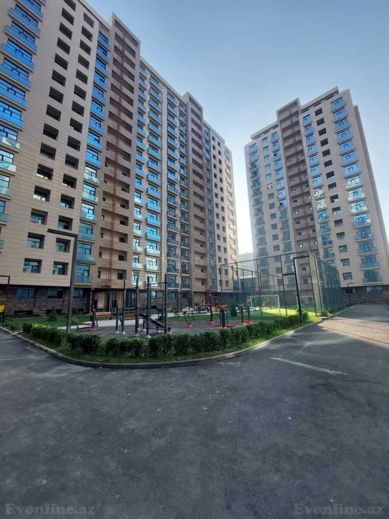 Satılır 2 otaqlı Mənzil Yeni tikili 92 m² 28 May m.