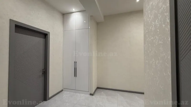 Satılır 2 otaqlı Mənzil Yeni tikili 92 m² 28 May m. - şəkil 13