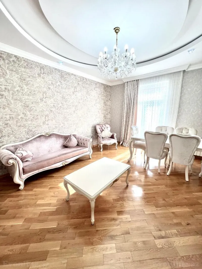 Satılır 3 otaqlı Mənzil Köhnə tikili 105 m² Nəsimi r. - şəkil 2