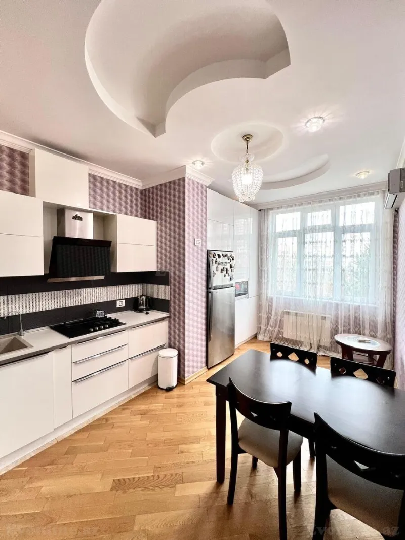 Satılır 3 otaqlı Mənzil Köhnə tikili 105 m² Nəsimi r. - şəkil 4