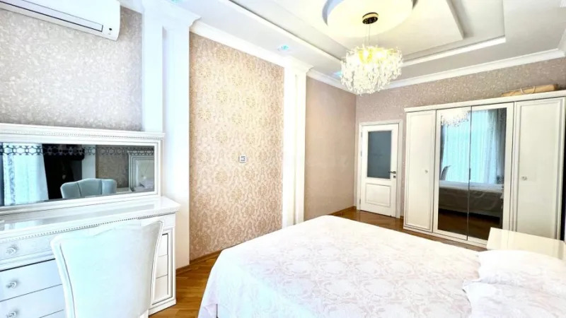Satılır 3 otaqlı Mənzil Köhnə tikili 105 m² Nəsimi r. - şəkil 7