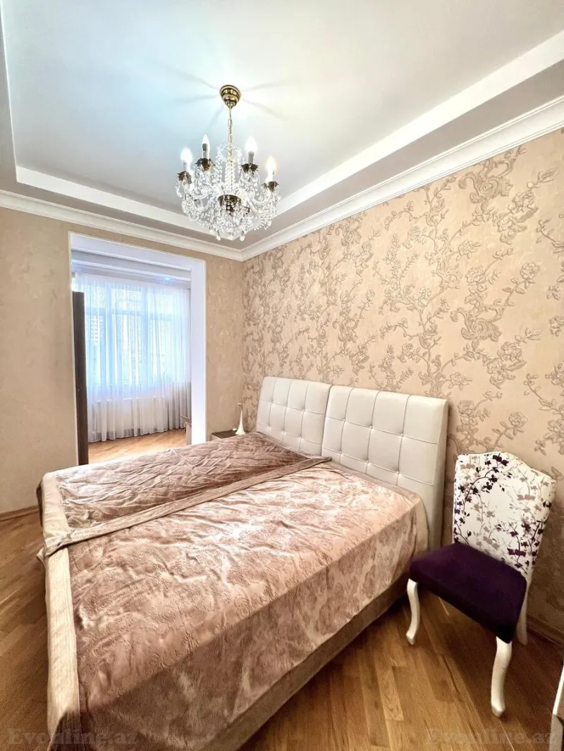Satılır 3 otaqlı Mənzil Köhnə tikili 105 m² Nəsimi r. - şəkil 8