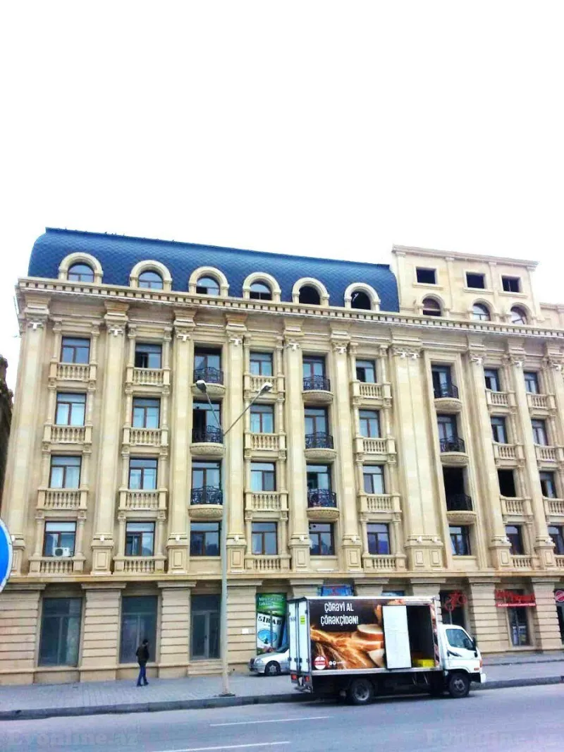 Satılır 6 otaqlı Mənzil Yeni tikili 220 m² Bayıl - şəkil 4