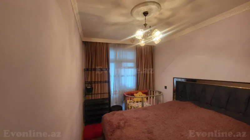 Satılır 4 otaqlı Mənzil Köhnə tikili 74 m² Gəncə - şəkil 4