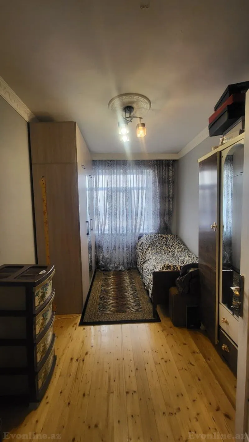 Satılır 4 otaqlı Mənzil Köhnə tikili 74 m² Gəncə - şəkil 6