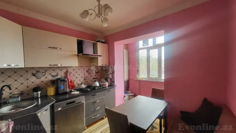 Satılır 4 otaqlı Mənzil Köhnə tikili 74 m² Gəncə - şəkil 7