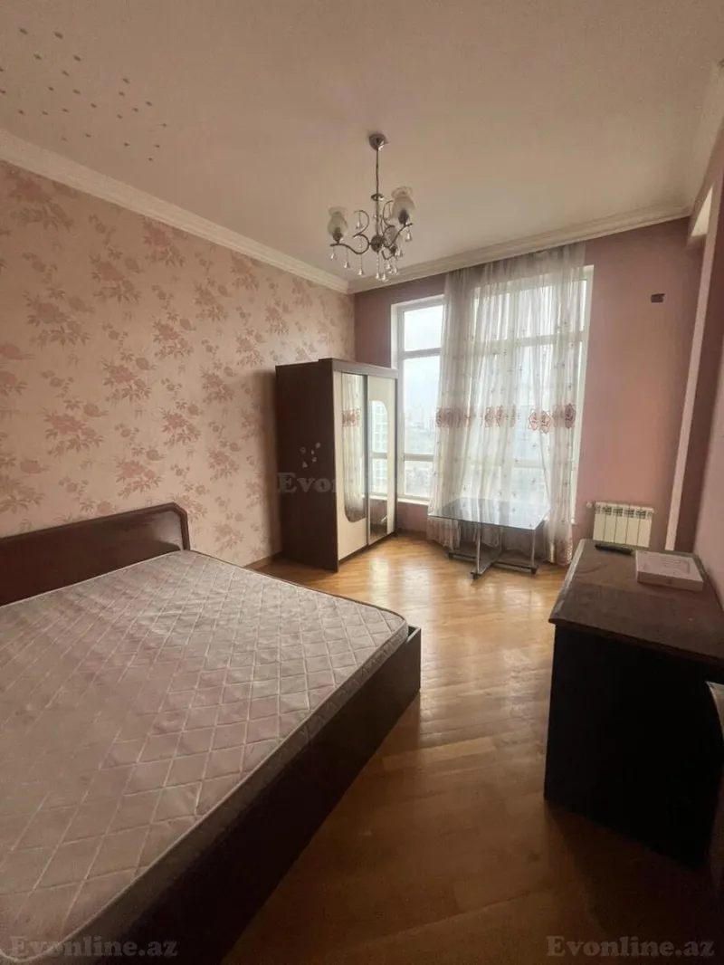 Kirayə verilir 3 otaqlı Mənzil Yeni tikili 132 m² 1-ci mikrorayon - şəkil 6