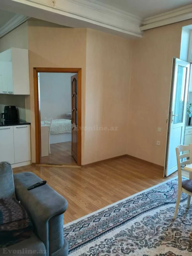 Satılır 3 otaqlı Mənzil Köhnə tikili 80 m² Qara Qarayev m. - şəkil 10