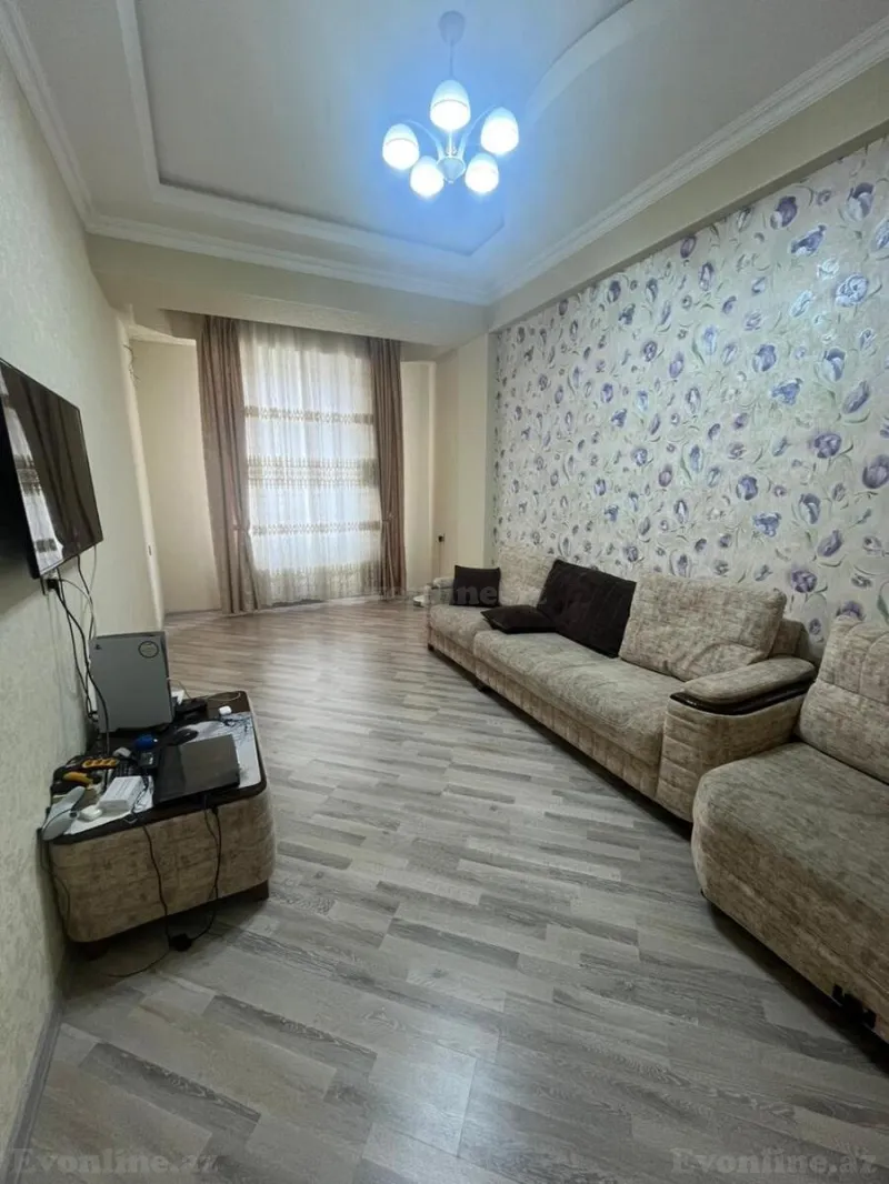 Kirayə verilir 2 otaqlı Mənzil Yeni tikili 110 m² Gənclik m.