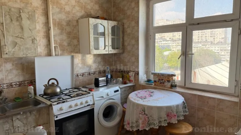 Kirayə verilir 2 otaqlı Mənzil Köhnə tikili 65 m² 9-cu mikrorayon - şəkil 5
