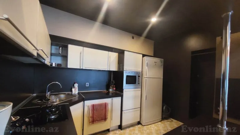 Kirayə verilir 2 otaqlı Mənzil Yeni tikili 92 m² Xətai m. - şəkil 8