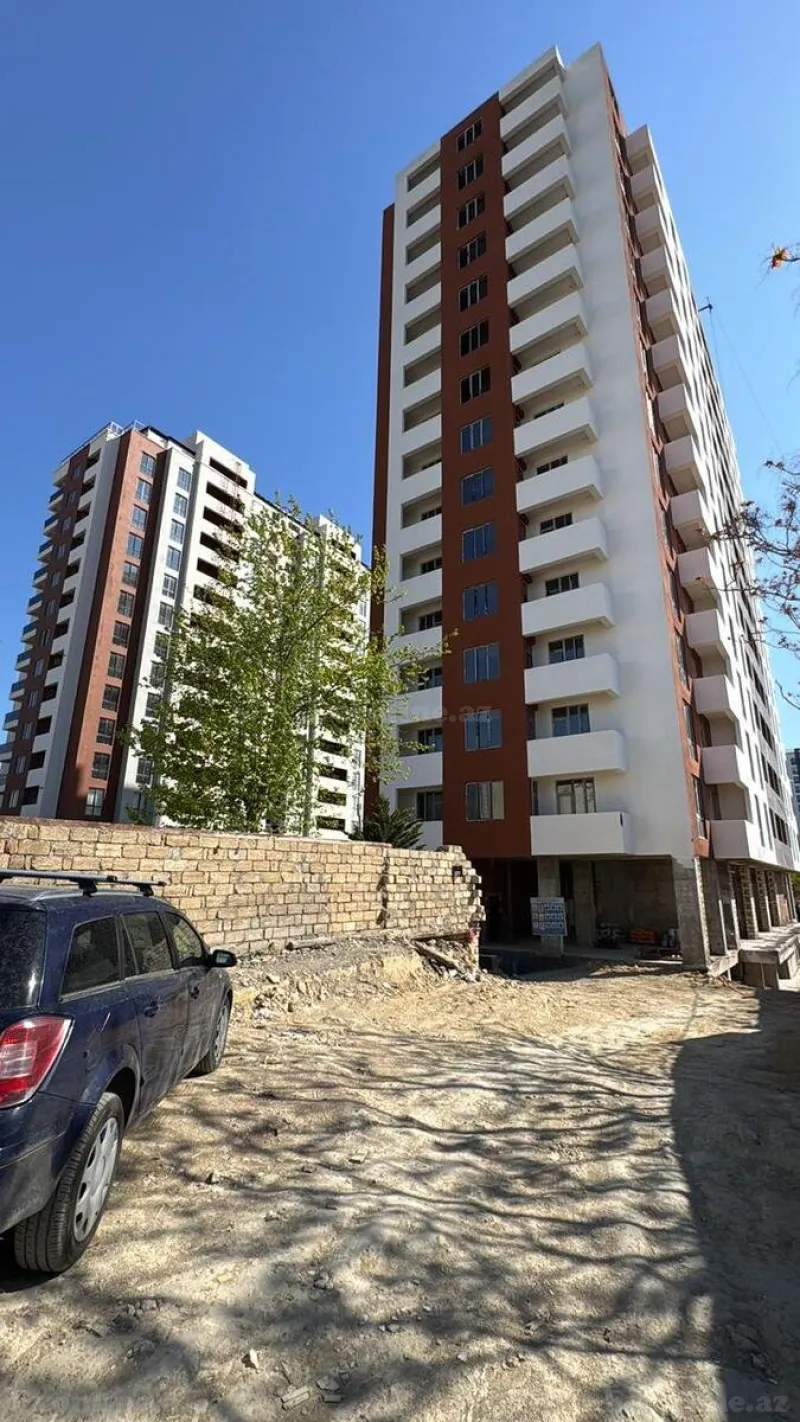 Satılır 3 otaqlı Mənzil Yeni tikili 120 m² Azadlıq prospekti m.