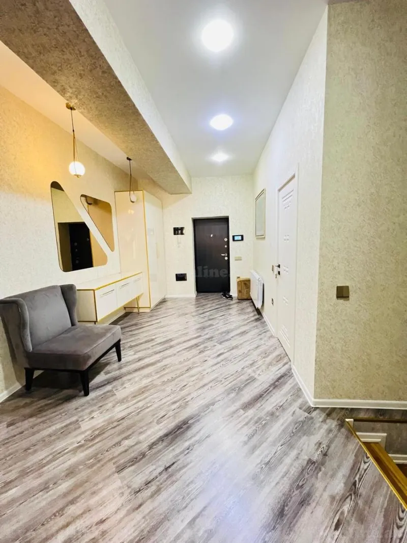 Satılır 4 otaqlı Mənzil Yeni tikili 200 m² Nərimanov r. - şəkil 19