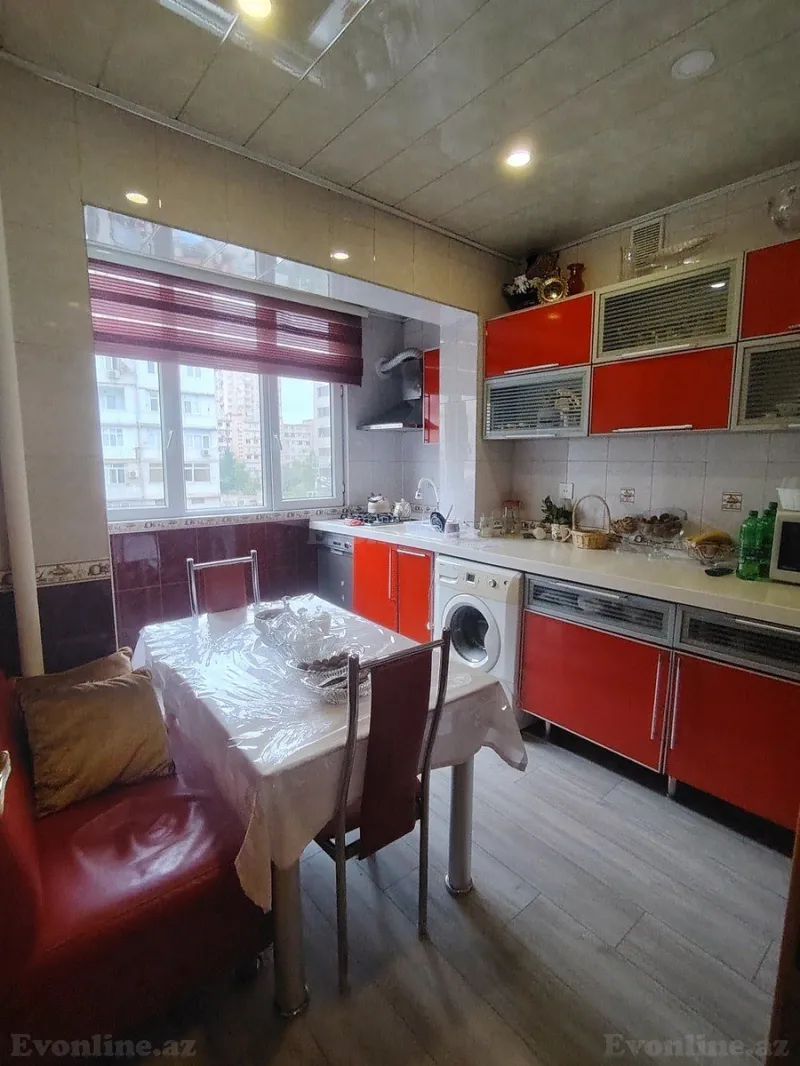 Satılır 3 otaqlı Mənzil Köhnə tikili 80 m² 8-ci mikrorayon - şəkil 15