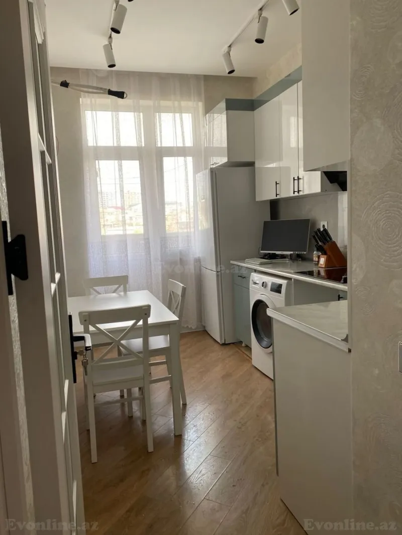 Satılır 2 otaqlı Mənzil Yeni tikili 65 m² Yasamal r. - şəkil 2