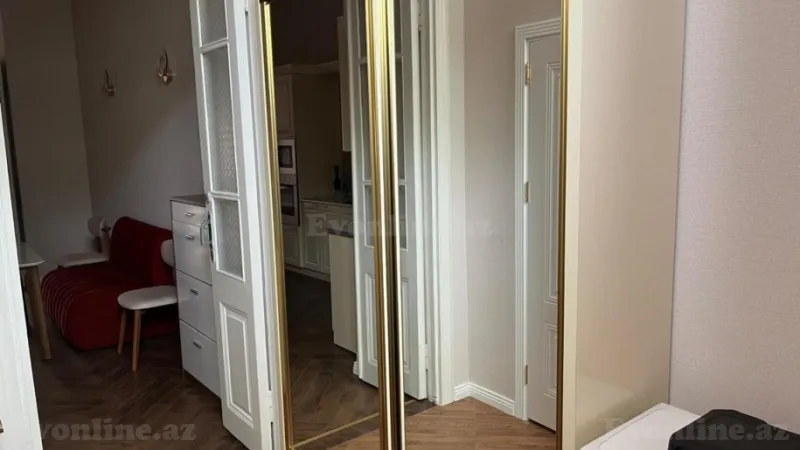 Kirayə verilir 3 otaqlı Mənzil Köhnə tikili 65 m² Sahil m. - şəkil 4