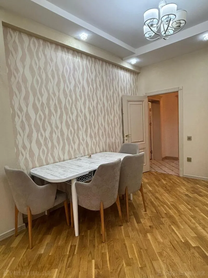 Kirayə verilir 3 otaqlı Mənzil Yeni tikili 126 m² Nəsimi r. - şəkil 11