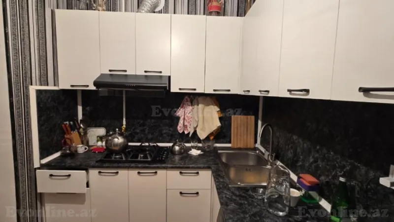 Kirayə verilir 3 otaqlı Mənzil Köhnə tikili 92 m² Yasamal - şəkil 7