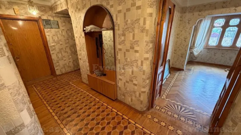 Satılır 4 otaqlı Mənzil Köhnə tikili 90 m² Əhmədli - şəkil 19