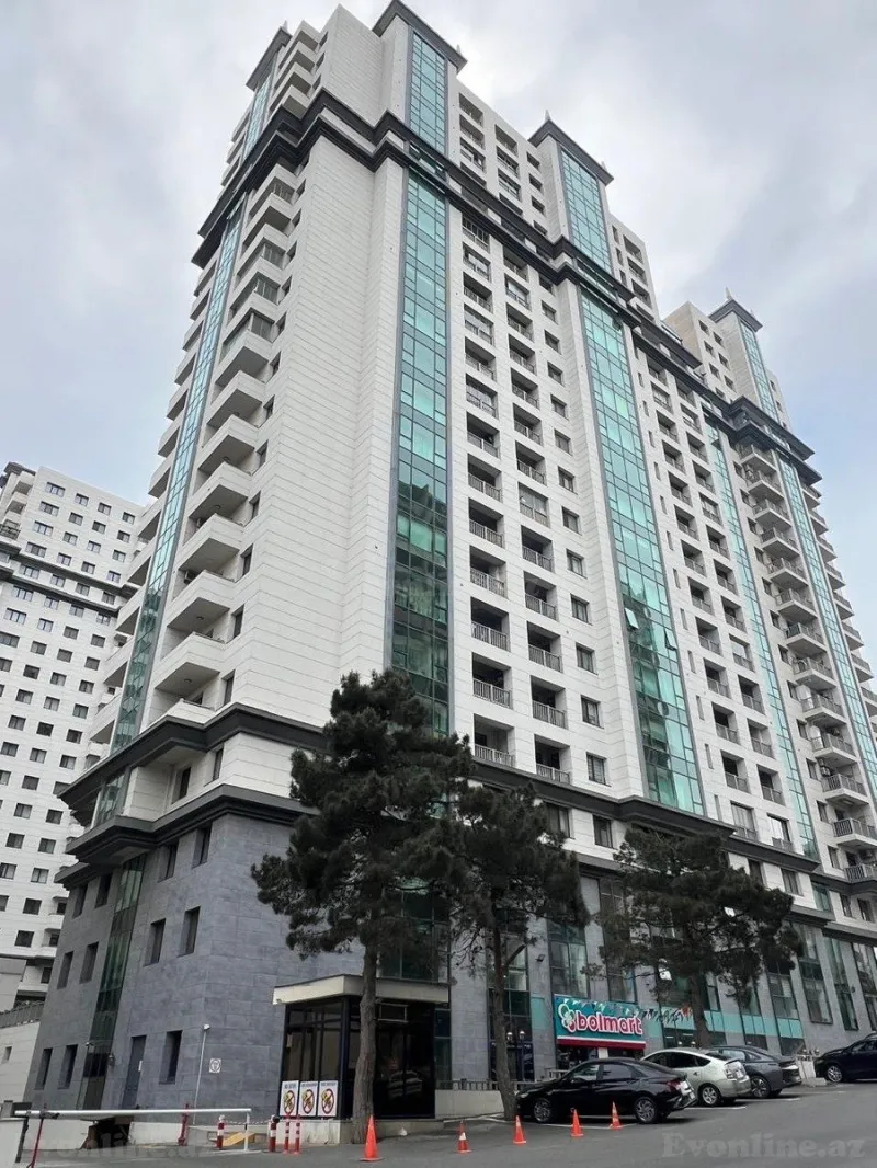 Satılır 3 otaqlı Mənzil Yeni tikili 88 m² İnşaatçılar m.