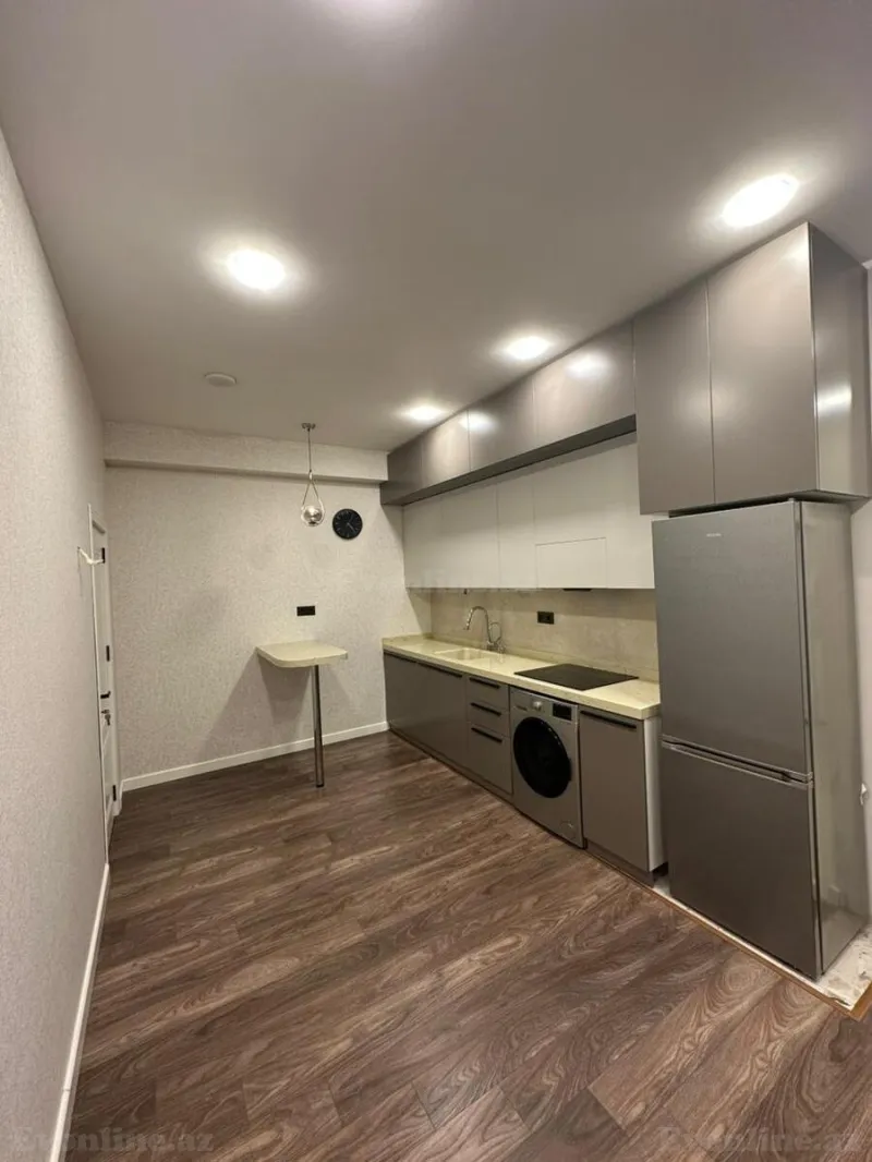 Satılır 2 otaqlı Mənzil Yeni tikili 80 m² Yasamal r. - şəkil 12