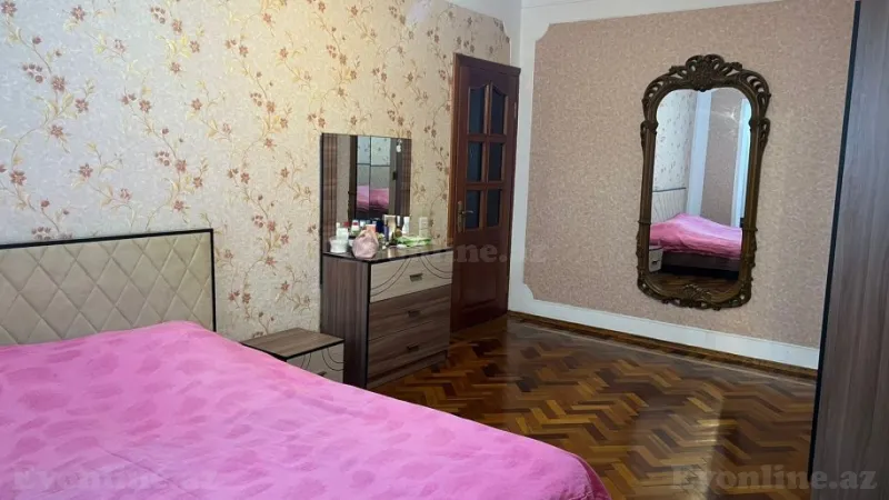Satılır 3 otaqlı Mənzil Köhnə tikili 70 m² 7-ci mikrorayon - şəkil 3