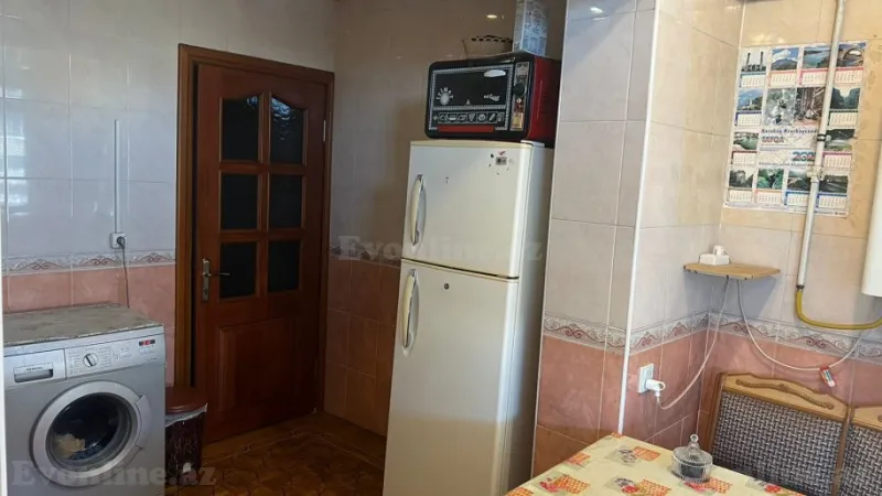 Satılır 3 otaqlı Mənzil Köhnə tikili 70 m² 7-ci mikrorayon - şəkil 5