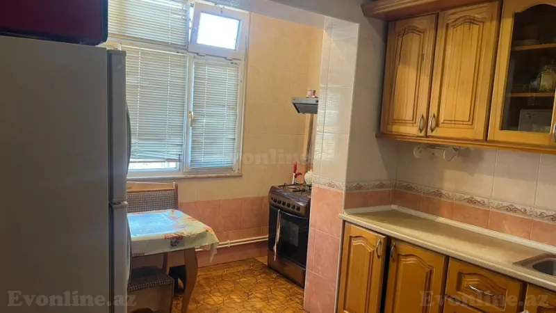 Satılır 3 otaqlı Mənzil Köhnə tikili 70 m² 7-ci mikrorayon - şəkil 6