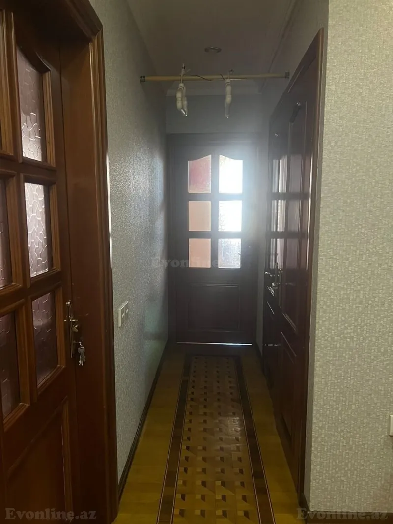 Satılır 3 otaqlı Mənzil Köhnə tikili 70 m² 7-ci mikrorayon - şəkil 8
