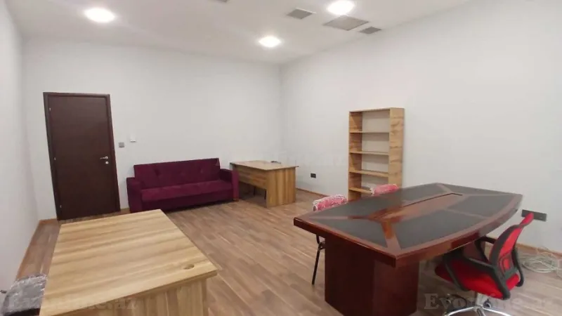 Kirayə verilir Ofis 70 m² 28 May m. - şəkil 3