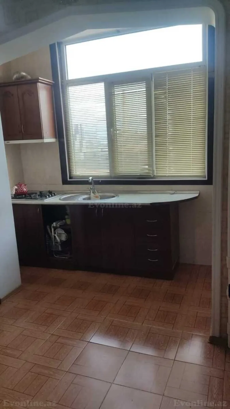Kirayə verilir 2 otaqlı Mənzil Köhnə tikili 60 m² 8 Noyabr m. - şəkil 10