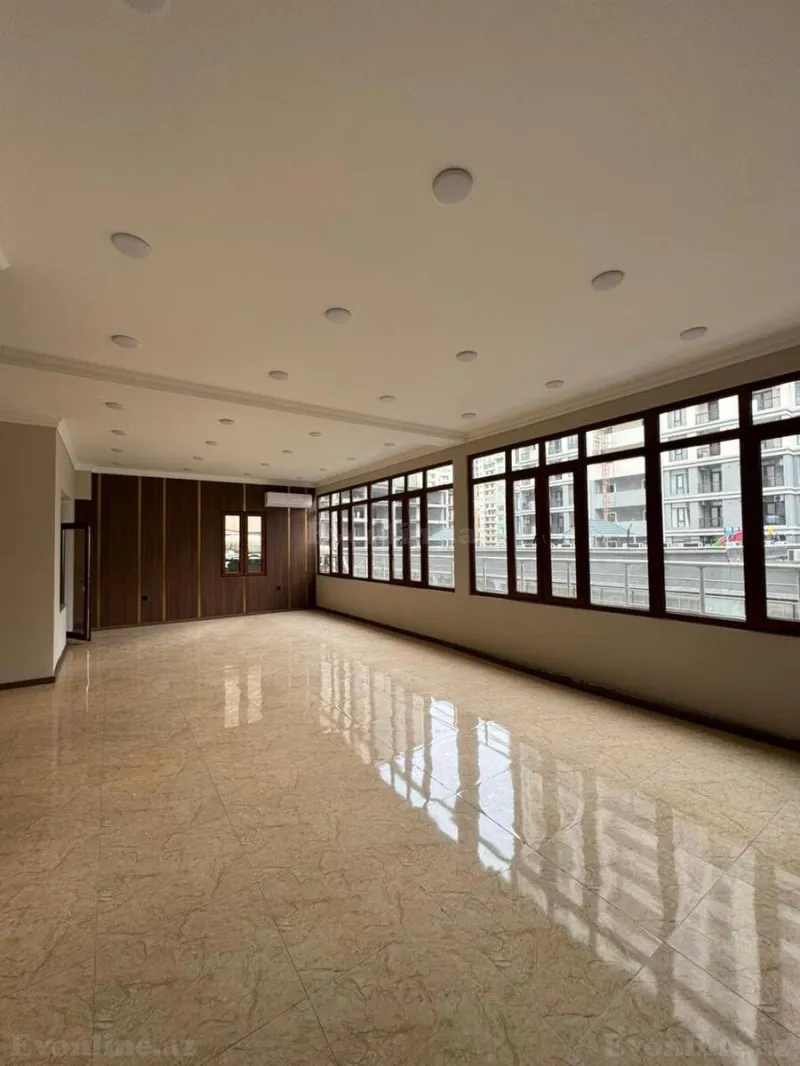 Satılır Ofis 550 m² Nərimanov r.
