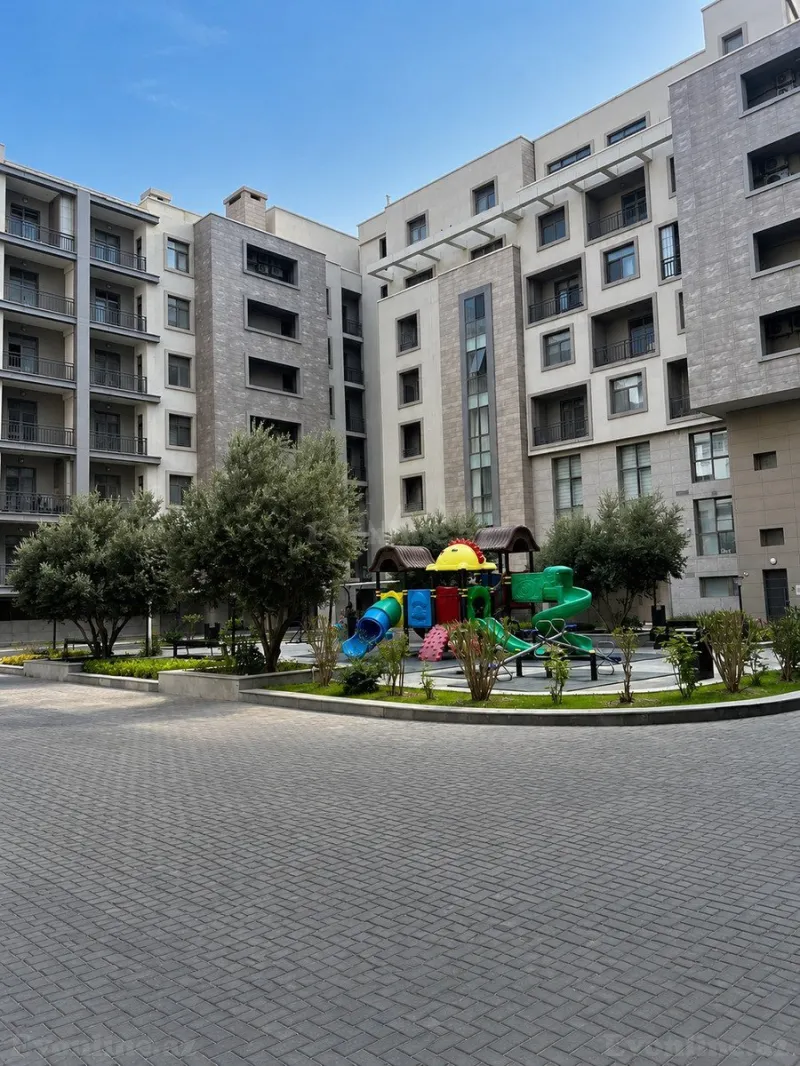 Satılır 4 otaqlı Mənzil Yeni tikili 220 m² Xətai r. - şəkil 2