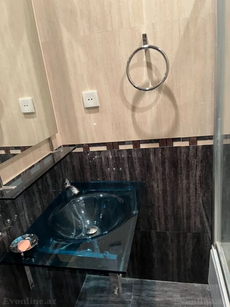 Satılır 2 otaqlı Mənzil Yeni tikili 83 m² Nəsimi r. - şəkil 6