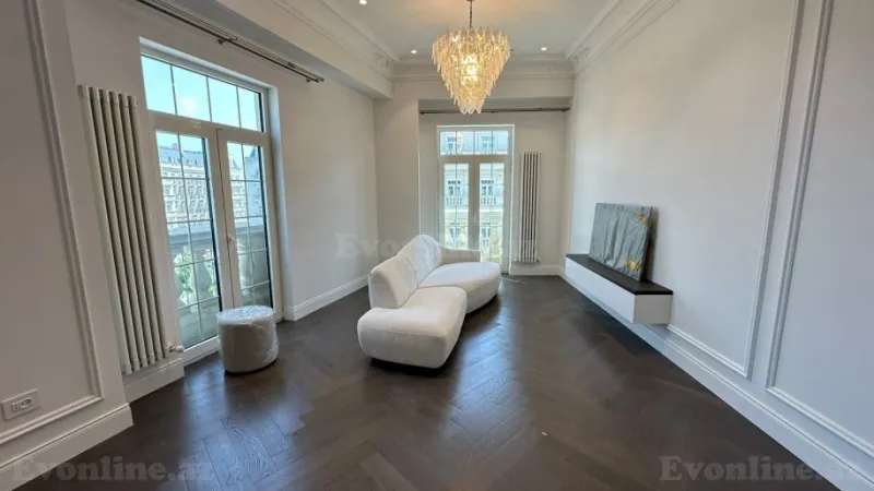Kirayə verilir 3 otaqlı Mənzil Yeni tikili 130 m² Xətai r. - şəkil 2