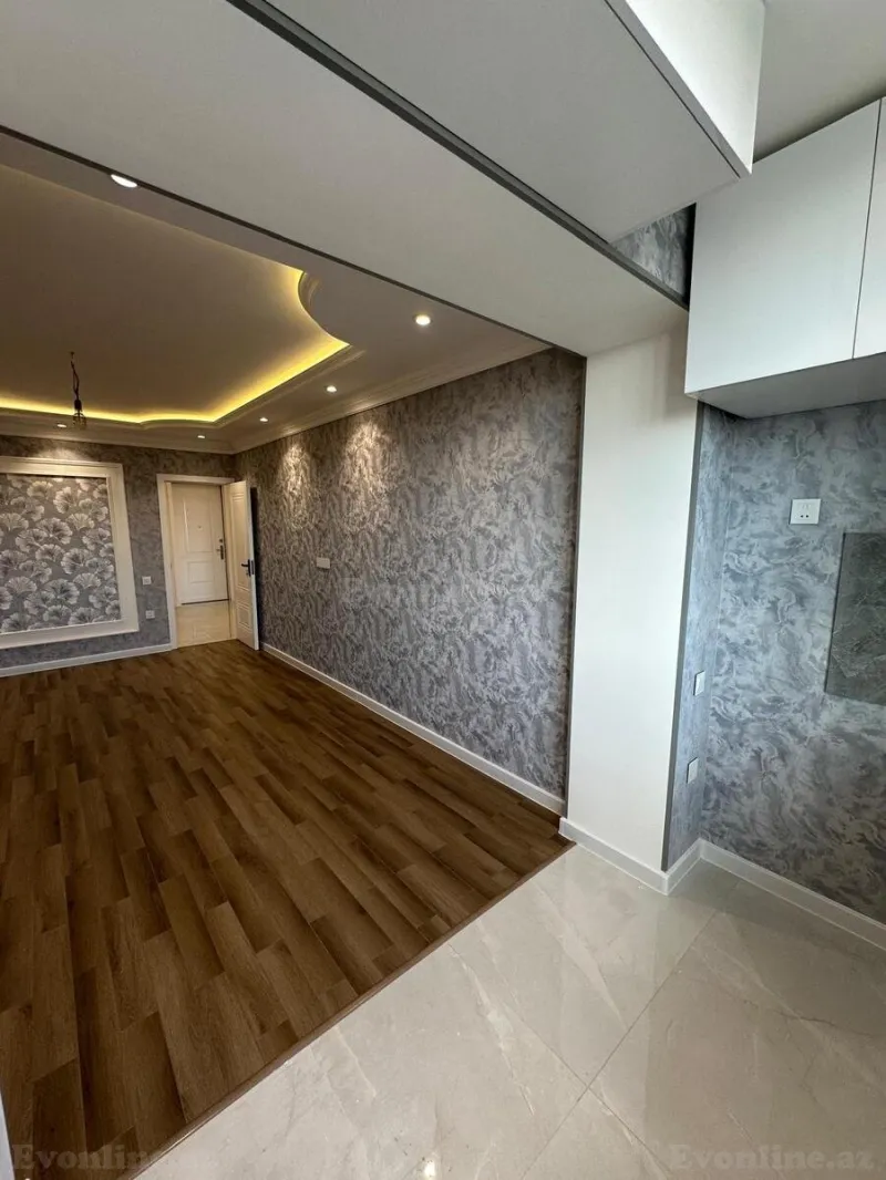 Satılır 3 otaqlı Mənzil Köhnə tikili 75 m² Gənclik m. - şəkil 3