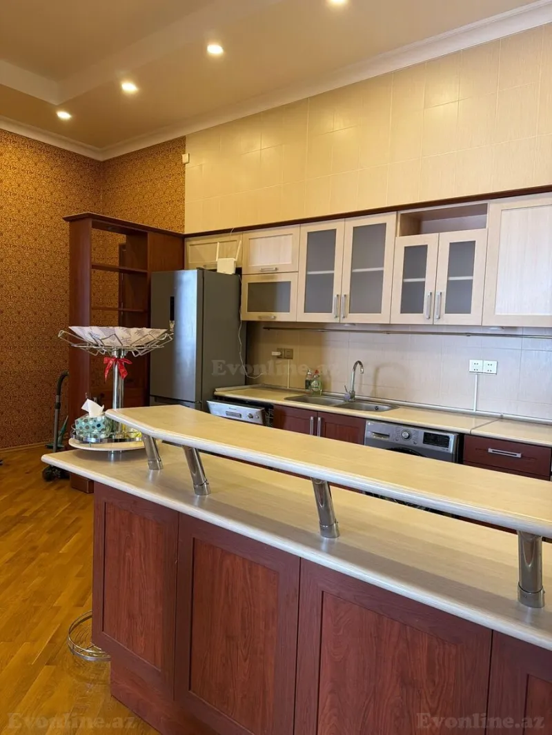 Kirayə verilir 3 otaqlı Mənzil Yeni tikili 120 m² Sahil m. - şəkil 6
