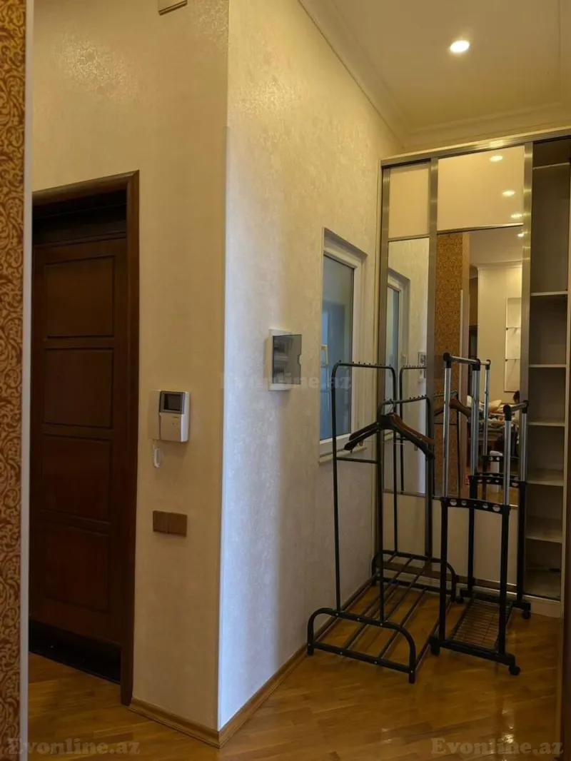 Kirayə verilir 3 otaqlı Mənzil Yeni tikili 120 m² Sahil m. - şəkil 11