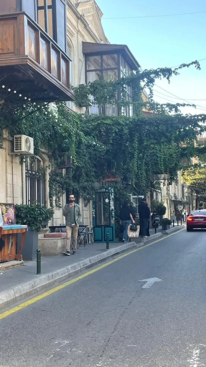 Satılır 3 otaqlı Mənzil Köhnə tikili 90 m² Sahil m.