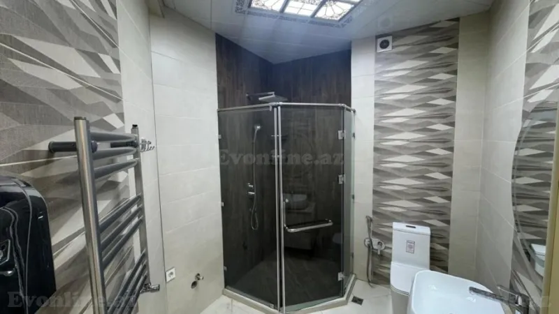 Satılır 2 otaqlı Mənzil Yeni tikili 94 m² Gənclik m. - şəkil 12
