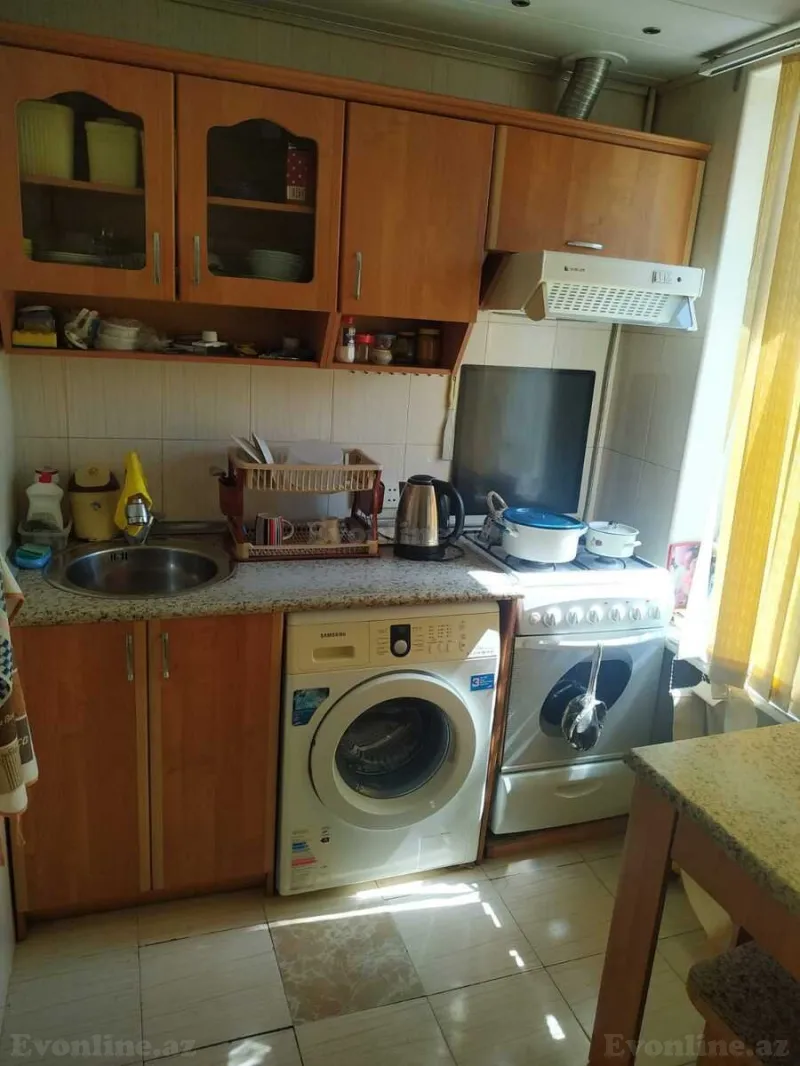Satılır 2 otaqlı Mənzil Köhnə tikili 45 m² 8-ci kilometr - şəkil 3